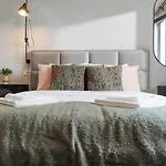 Center - 180 View - Terrace Apartment *