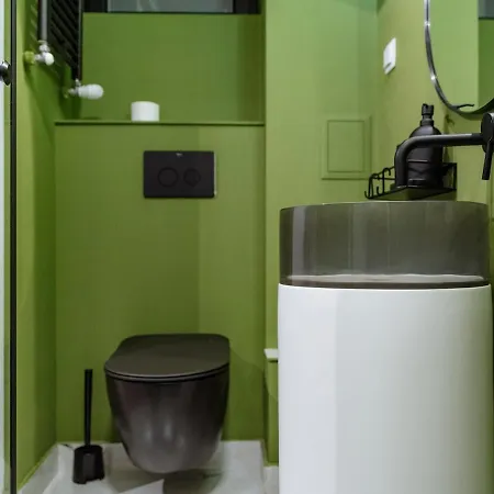 Apartment Center - 180 View - Terrace