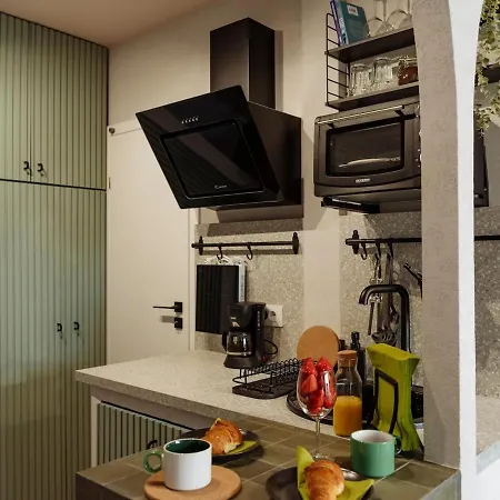 Center - 180 View - Terrace *