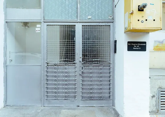 Center - 180 View - Terrace Apartment Bucharest